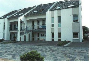 3 Zimmer Maisonette-Wohnung mit Stellplatz in Bergheim
