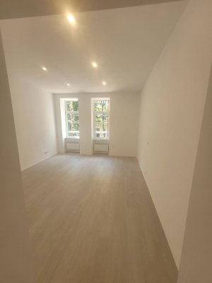 Provisionsfrei! Renovierte 1-Zimmer-Altbauwohnung im 1. Stock - Wien 10