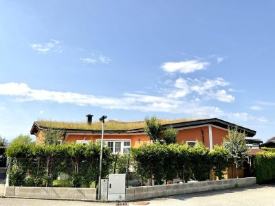 Geräumiges Sternhaus mit Terrasse, Garten und 2 PKW-Stellplätze