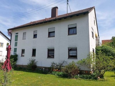 Großzügiges Dreifamilienhaus - großer Garten, ruhige Top-Lage - RESERVIERT!
