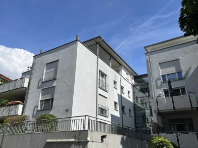 Schöne, helle und wirklich großzügige 3 Zimmer-Wohnung mit Balkon in top Lage zum Bahnhof+City, L...