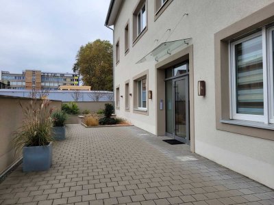 Historischer Industrie-Charme trifft modernes Wohnen: 3-Zimmer-Loft mit Blick ins Grüne