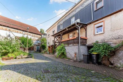 Hofreite-neues Dach-neue Heizung = Potenzial !!