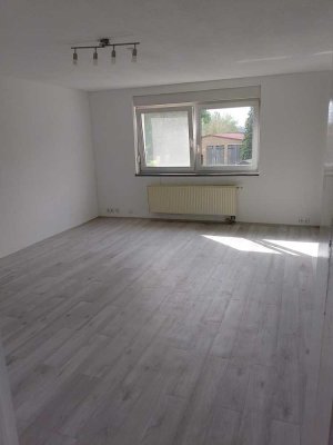 Freundliche und modernisierte 1,5-Raum-Terrassenwohnung in Märkische Heide