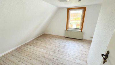 Absolut zentral. Saniertes und modernes Einfamilienhaus wartet auf DICH. Garten inklusive