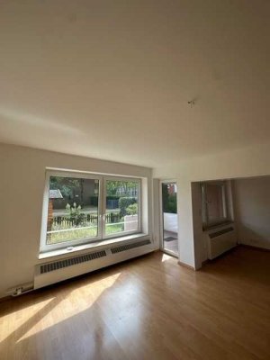 HEMMINGEN, 2-Zimmer-Wohnung mit Garten