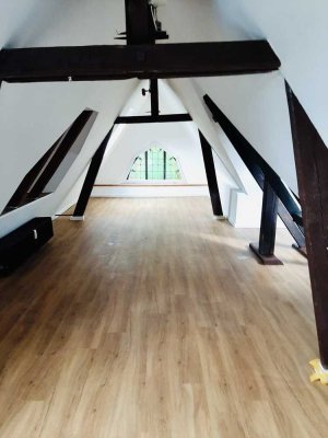 *Erstbezug nach Renovierung* Altbau - 4,5-Zimmer-Maisonettewohnung mit Balkon mitten in Kalkar