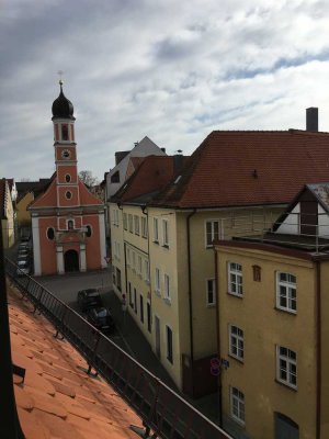 Modernisierte 3-Zimmer-Wohnung mit EBK in Landshut