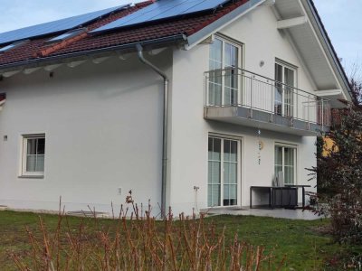 850 € - 85 m² - 4.0 Zi.