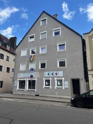 RENDITESTARK ca. 8 % - *Schicke Dachgeschoßwohnung in *TOP * - LAGE von Kempten