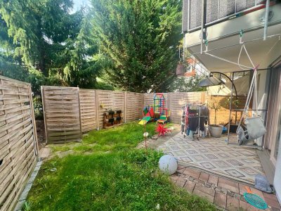 Erstklassige Erdgeschosswohnung mit großem Gartenanteil in ruhiger Lage
