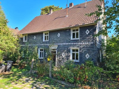 Große, helle Wohnung in denkmalgerecht saniertem Fachwerkhaus