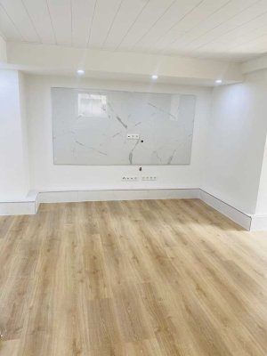 Geschmackvolle 2,5 Zimmer-Einliegerwohnung im Untergeschoss in Göppingen