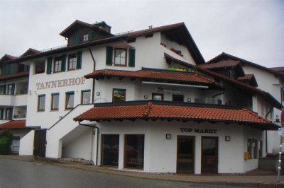 **schöne 2-Zimmer Wohnung mit Küche und TG-Stellplatz in Vogt zu vermieten!**