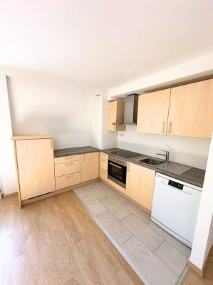 STEYR. Erstbezug! Moderne Wohnung mit Einbauküche, Parkplatz &amp; Zentralheizung!