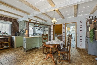 Wohlfühlen in heimeliger 2-Zimmer-Dachgeschosswohnung in zentraler Lage von Dogern