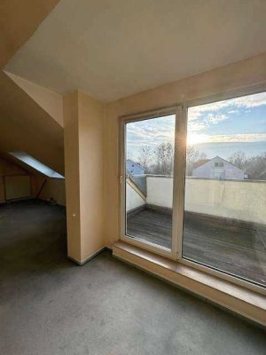 Schöne Dachgeschoss-Wohnung mit TG-Stellplatz in Bernau bei Berlin für 5 Jahre