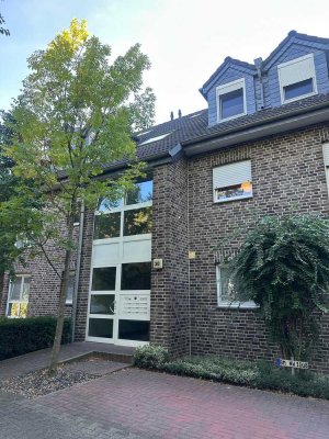 Hochmoderne Maisonette Wohnung in grüner Lage