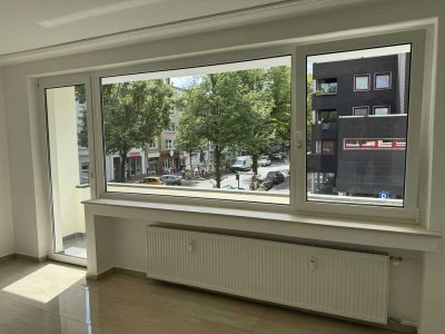 Helle 3-Zimmer-Wohnung mit Südwestbalkon – zentral in Lindenthal nähe Aachener Weiher