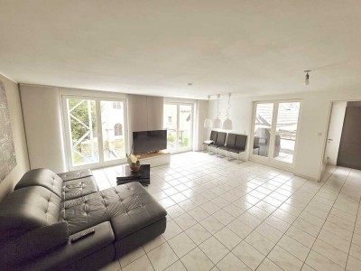 Siegburg-Zentrum: Traumhafte Maisonette-Wohnung - ideal für Stadtliebhaber!