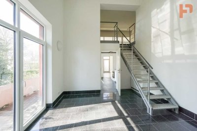 FSP property GmbH I  Moderne Erdgeschosswohnung auf zwei Etagen mit großer Terrasse !