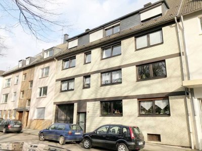 Helle 3 Raum Wohnung mit Balkon, ohne Provision, ab 01.09. bezugsfrei, mit Blick in den Gervinuspark