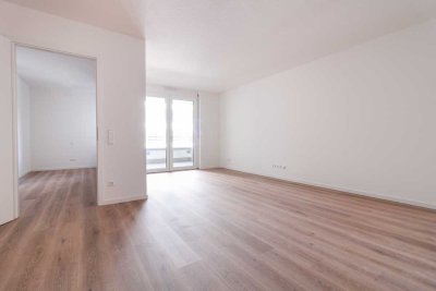 Großzügige 2-Zi.-Wohnung mit Loggia, Tageslichtbad & lichtdurchfluteten Räumen