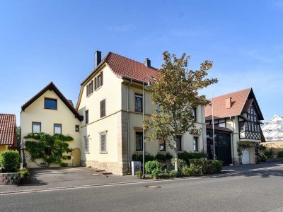 WE-Nr. 2: Renovierte 3-Zimmer-Etagenwohnung (1.OG) mit PKW-Außenstallplatz