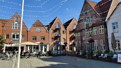 Attraktive 3-Zimmer-Wohnung mit Balkon und TG Stellplatz in Buxtehude Innenstadt