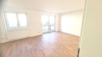 Neu! Sanierte 62 m² - 4-Zi, Balkon