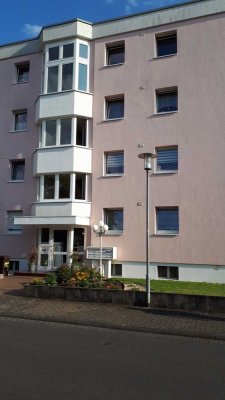 Charmante 2-Zimmer Wohnung, sehr gepflegtes Anwesen, im 4. OG in Aschaffenburg-Nilkheim