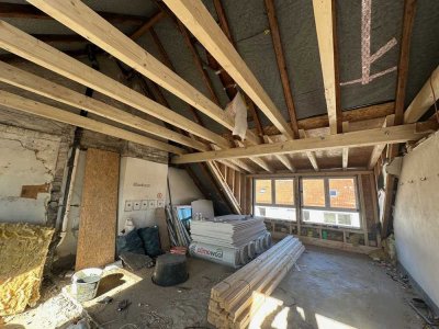 Jetzt mitgestalten - DG Neuausbau - 4 Zi.-Whg. + Spitzboden
