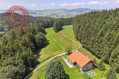 Modern &amp; charmant!Bauernhaus in absoluter Alleinlage - Nähe Wallersee!