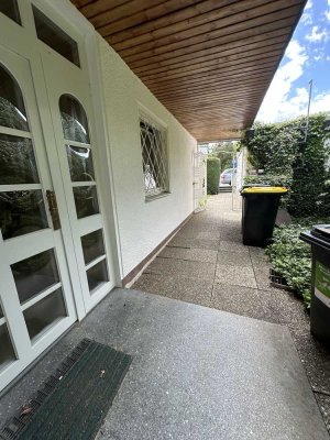 Blicklage / Freistehendes Einfamilienhaus in sehr guter Lage von Wiesbaden-Kohlheck