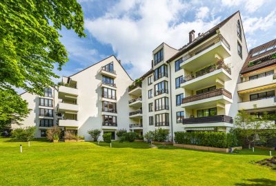 Großzügiges Apartment im 2. OG mit modernem Badezimmer, Parkett & Garage in D-Mörsenbroich WE71 GA11