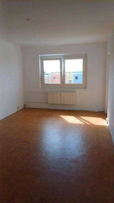 Helle 4-Zimmer-Wohnung mit Balkon in Grünhufe