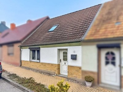 Charmantes Reihenmittelhaus mit Garten in Gützkow - ideal für kleine Familien oder als Kapitalanlage