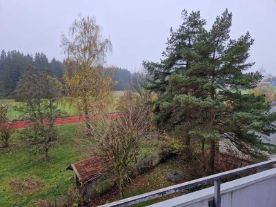 Interessant - Preisreduzierung!
Praktische 3-Zimmer-ETW in Lindenberg
mit Blick ins Grüne