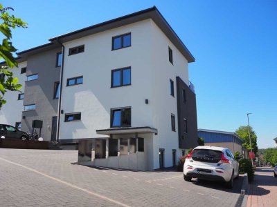 2Zi.+K+B Barrierefreie Erdgeschosswohnung oder Gewerberäumlichkeit mit Terrasse in Zentrumsnähe