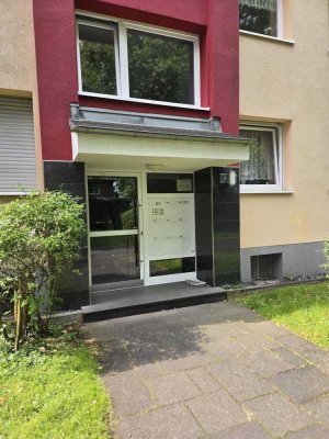 Provisionsfreie Vierzimmer Eigentumswohnung mit Balkon ab August frei werdend