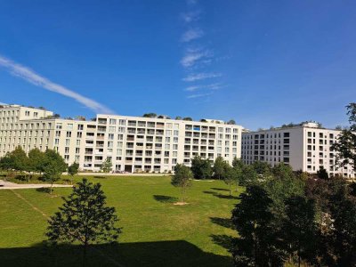 Große attraktive 4 Zimmer  Wohnung mit großer, charmanter Terrasse