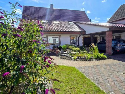 Leben und Arbeiten in Stralsund - Mehrgenarationen-Wohnen mit Gewerbe sucht liebevolle Hände