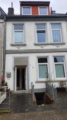 127qm großes Altbremer Haus mit kleinem Hinterhof in Walle ab Juni zu vermieten