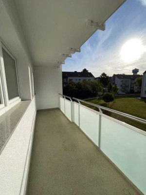 *Aufzug*Balkon*Erstbezug nach Sanierung*