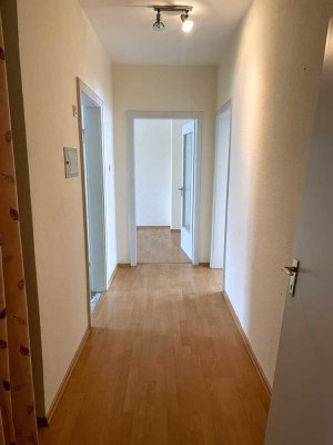 Seniorengerechte 2 ZKB Wohnung mit Aufzug und Balkon, PS-Zentrum
