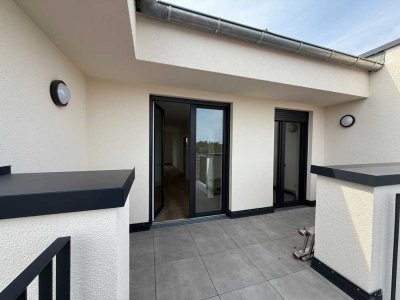 *Top Angebot!* Wunderschöne 2,5-Zimmer-Penthousewohnung mit großzügiger Dachterrasse in Griesheim!