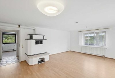 Sie suchen einen Altersruhesitz im Grünen mit Einbauküche, Kamin, Garage und Gartenanteil