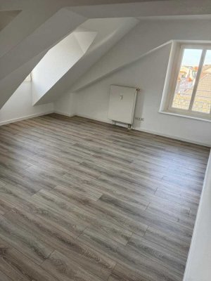 4-Zimmer Dachgeschosswohnung in Straelen mit großer Terrasse