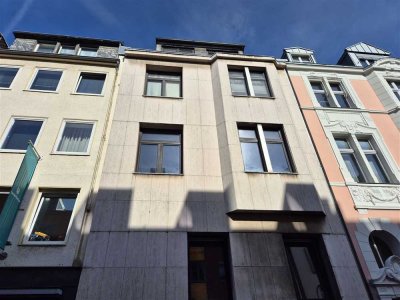 Mohrenstraße. 6 in 50670 Köln (Wohn- und
Geschäftshaus)