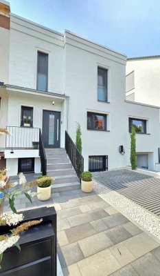 Modernes Zuhause in Bad Soden - stilvoll wohnen mit beheizbarem Pool